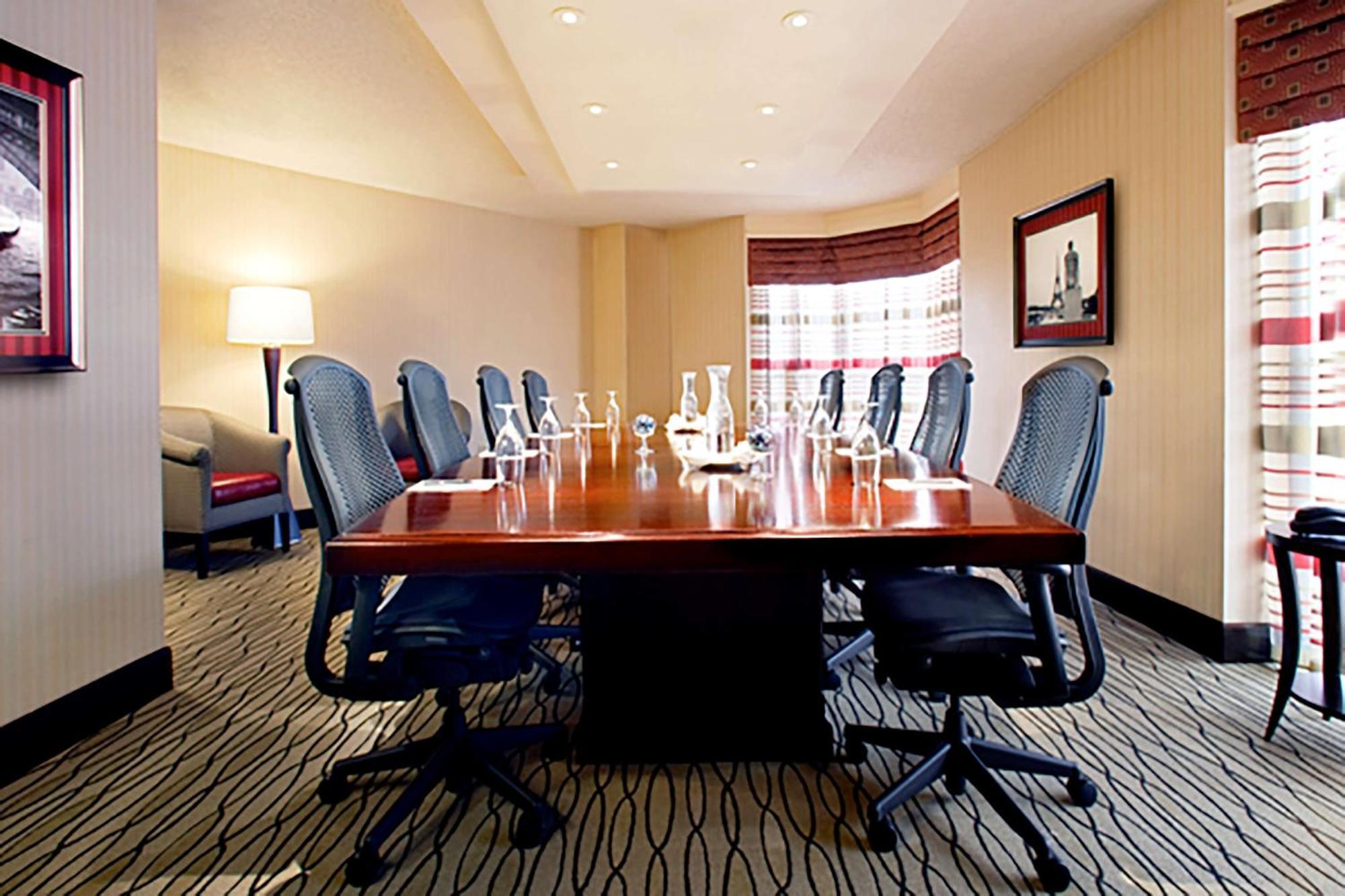 Hilton Rosemont Chicago O'Hare Ξενοδοχείο Εξωτερικό φωτογραφία