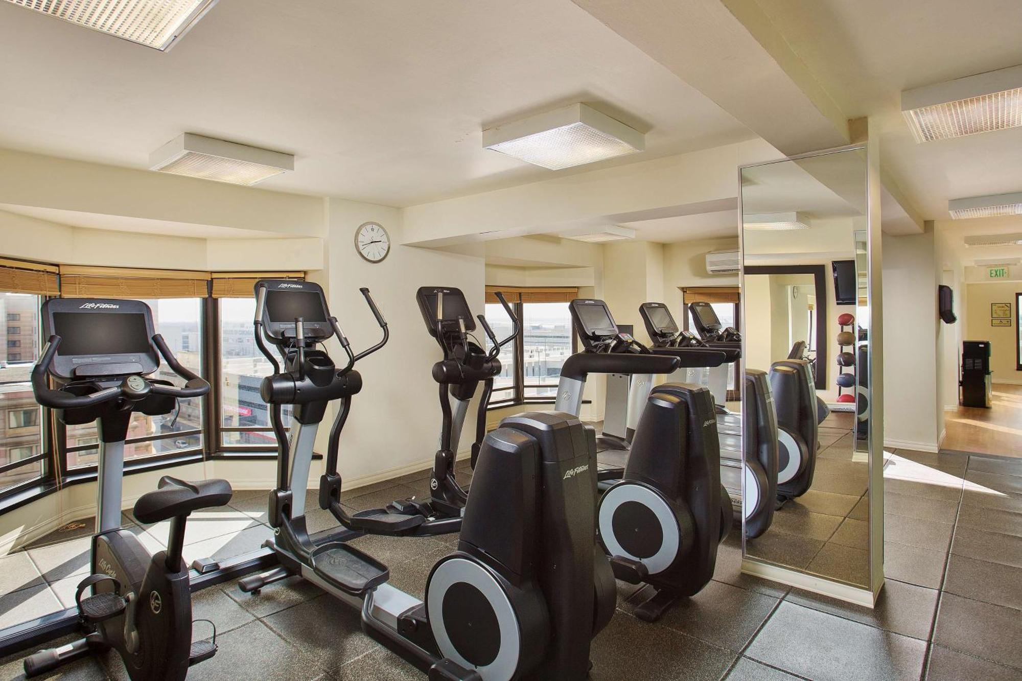 Hilton Rosemont Chicago O'Hare Ξενοδοχείο Εξωτερικό φωτογραφία